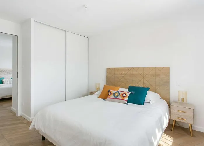 Lumineux 3 Pièces - Neuf 2021 - Climatisé - Grande Terrasse - Parking - Wifi Inclus - Fr-1-326-730 Appartement *