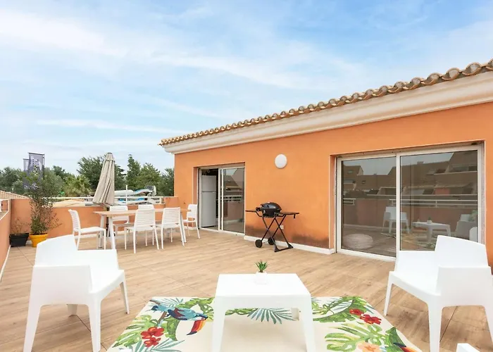 Appartement Lumineux 3 Pièces - Neuf 2021 - Climatisé - Grande Terrasse - Parking - Wifi Inclus - Fr-1-326-730 *
